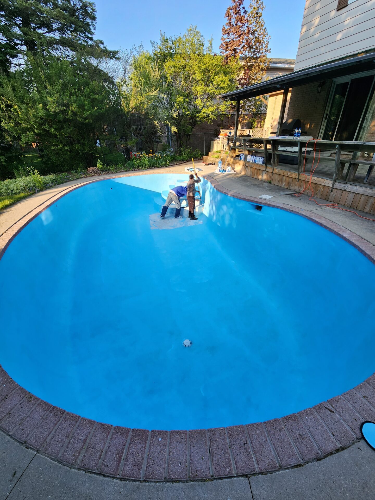 Pool maintenance and cleaning from company in Toronto, Ontario