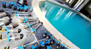 Pool services company for Ontario pool cleaning and leak detection